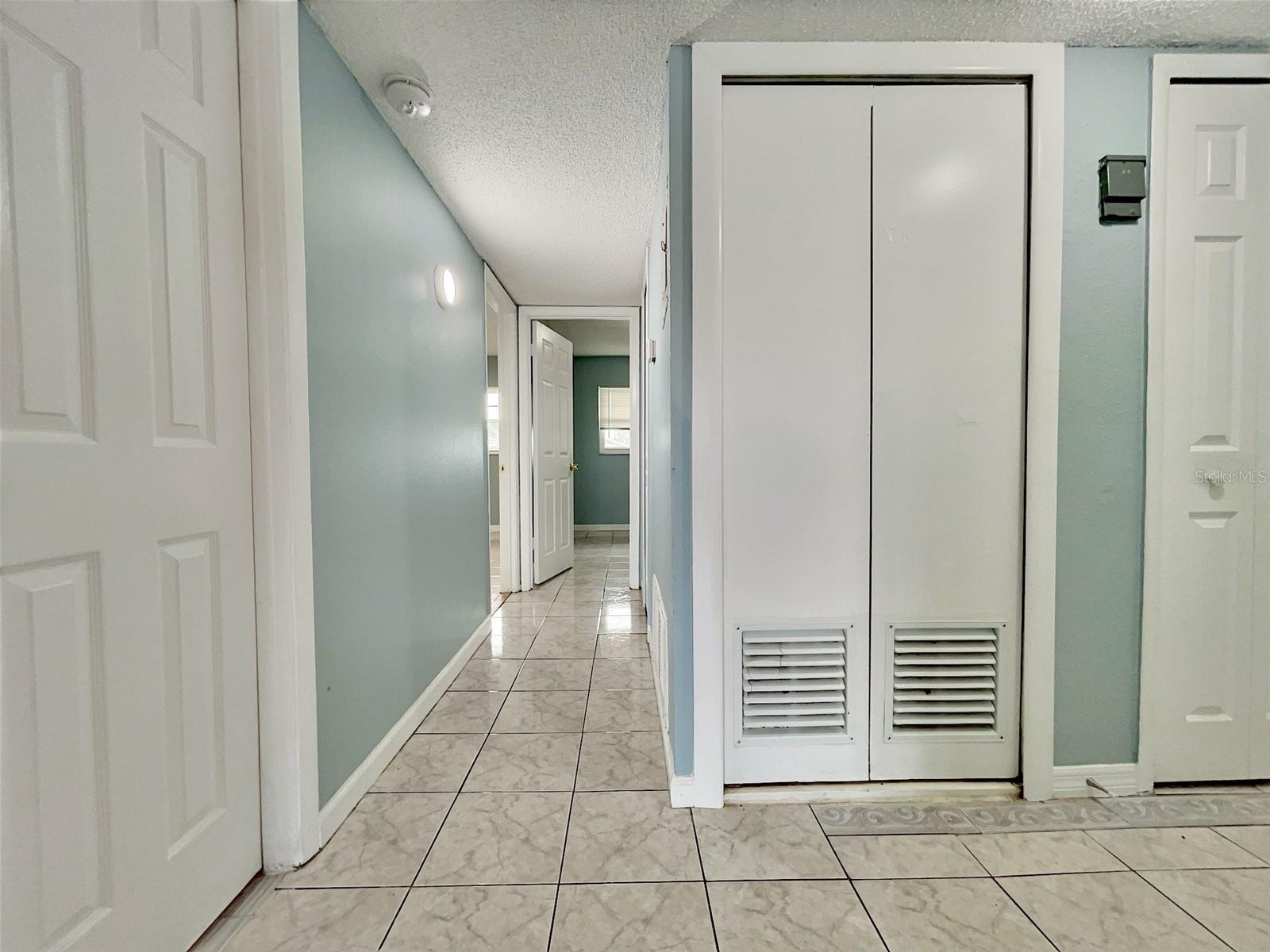 LAS PALMAS AT SAND LAKE CONDO - Residential