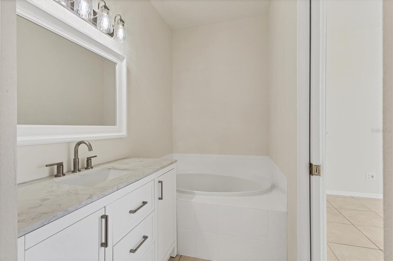 PARKSTONE - Residential Lease