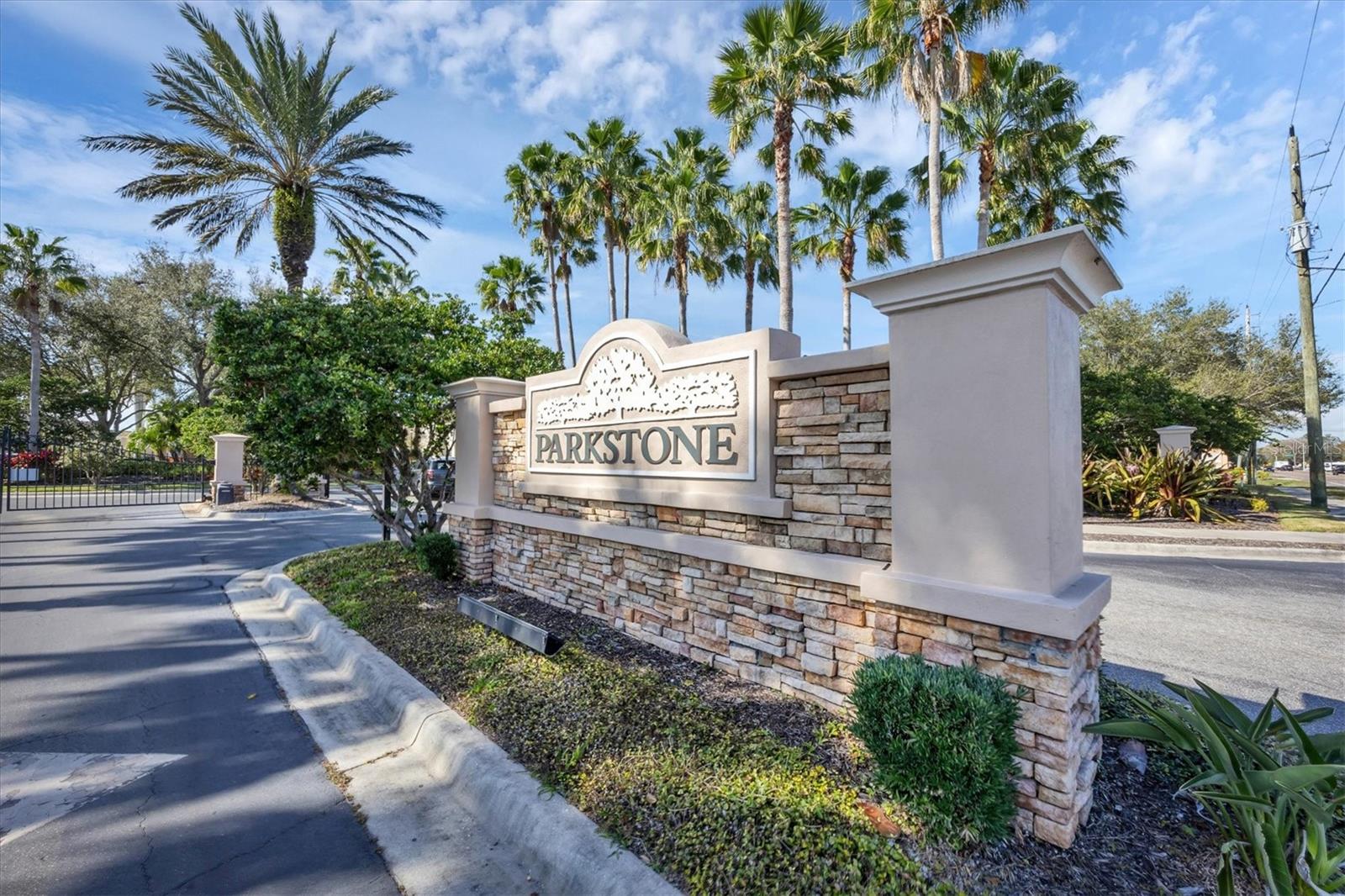 PARKSTONE - Residential Lease