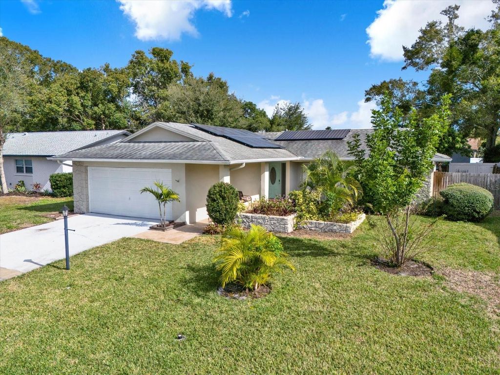 Photo of 2536 Bramblewood Drive W, Clearwater, FL 33763 (MLS # TB8456531)
