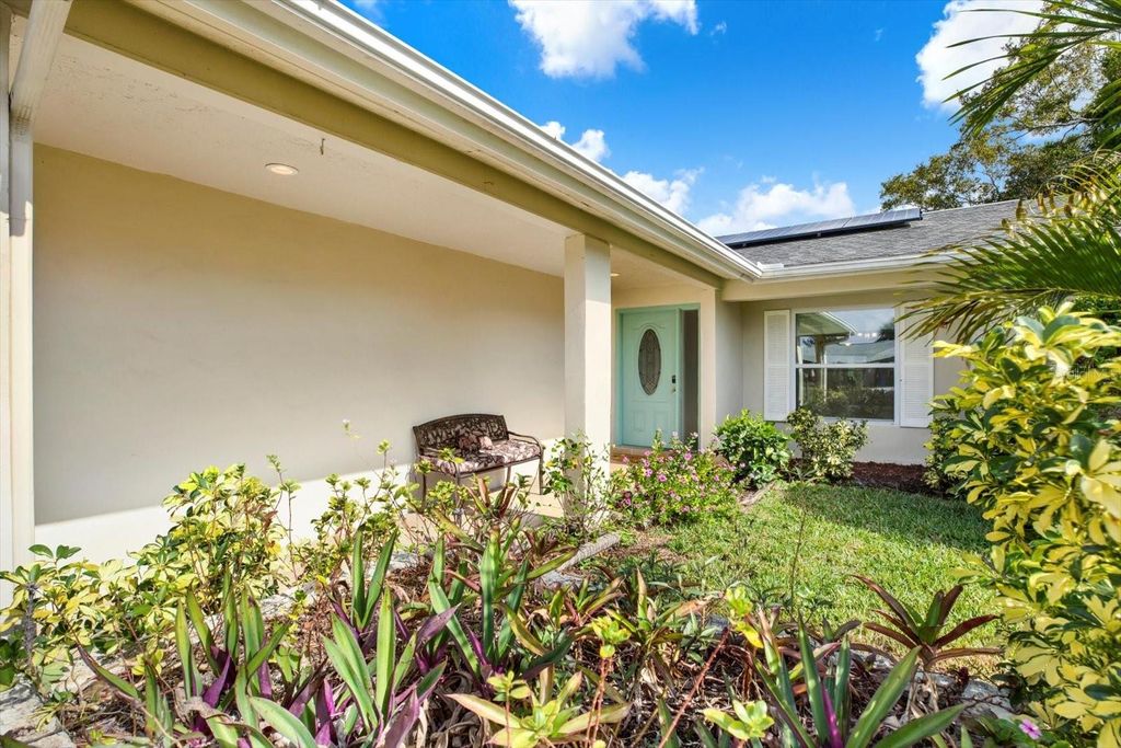 Photo of 2536 Bramblewood Drive W, Clearwater, FL 33763 (MLS # TB8456531)