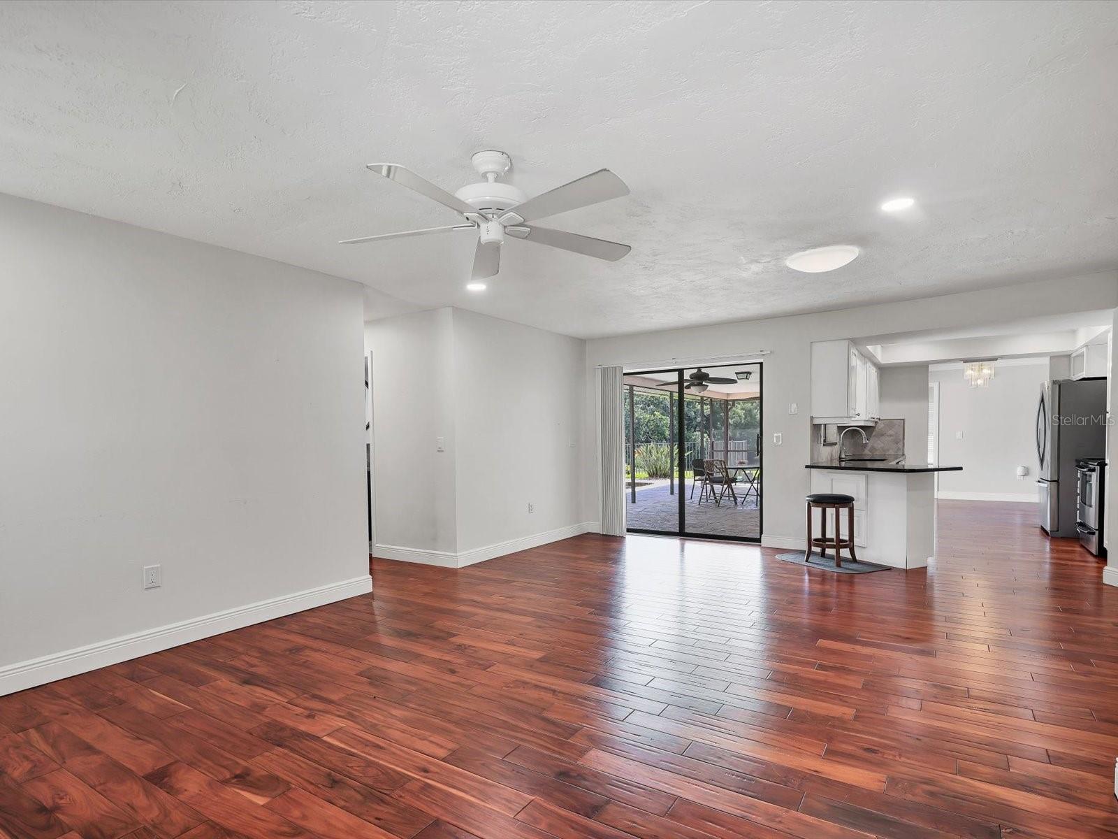 DESOTO PINES - Residential