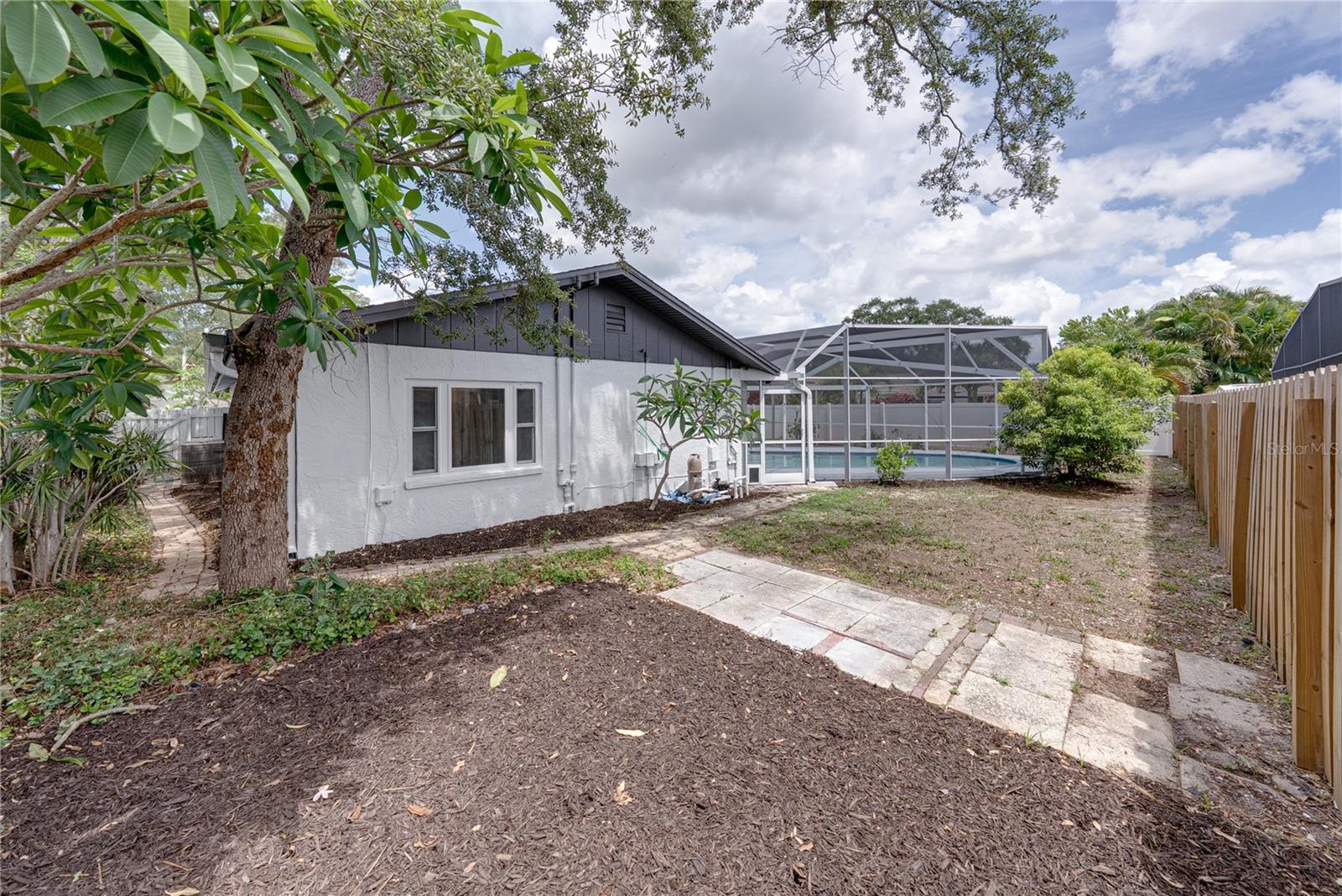 SEMINOLE GROVE ESTATES WEST ADD - Residential