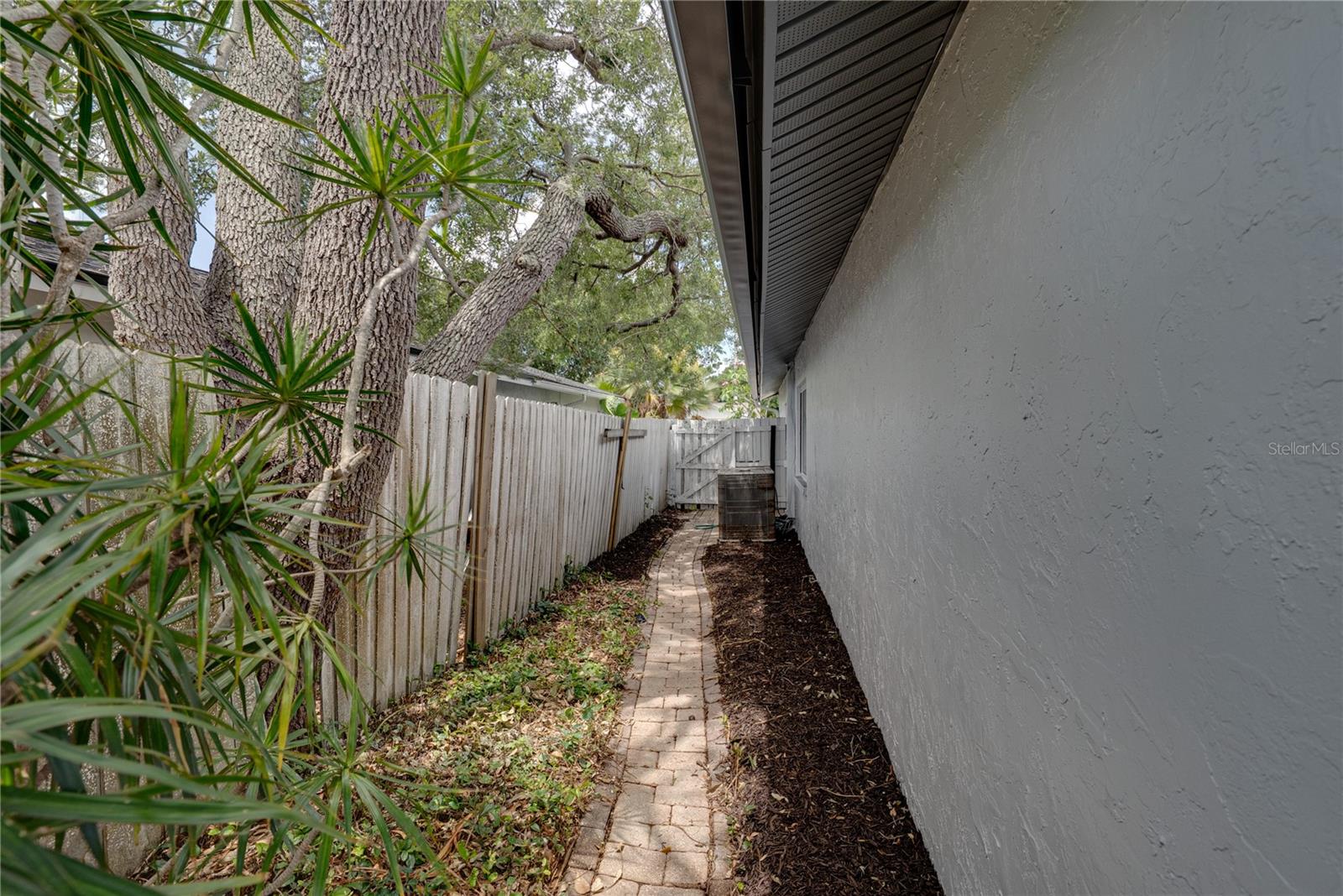 SEMINOLE GROVE ESTATES WEST ADD - Residential