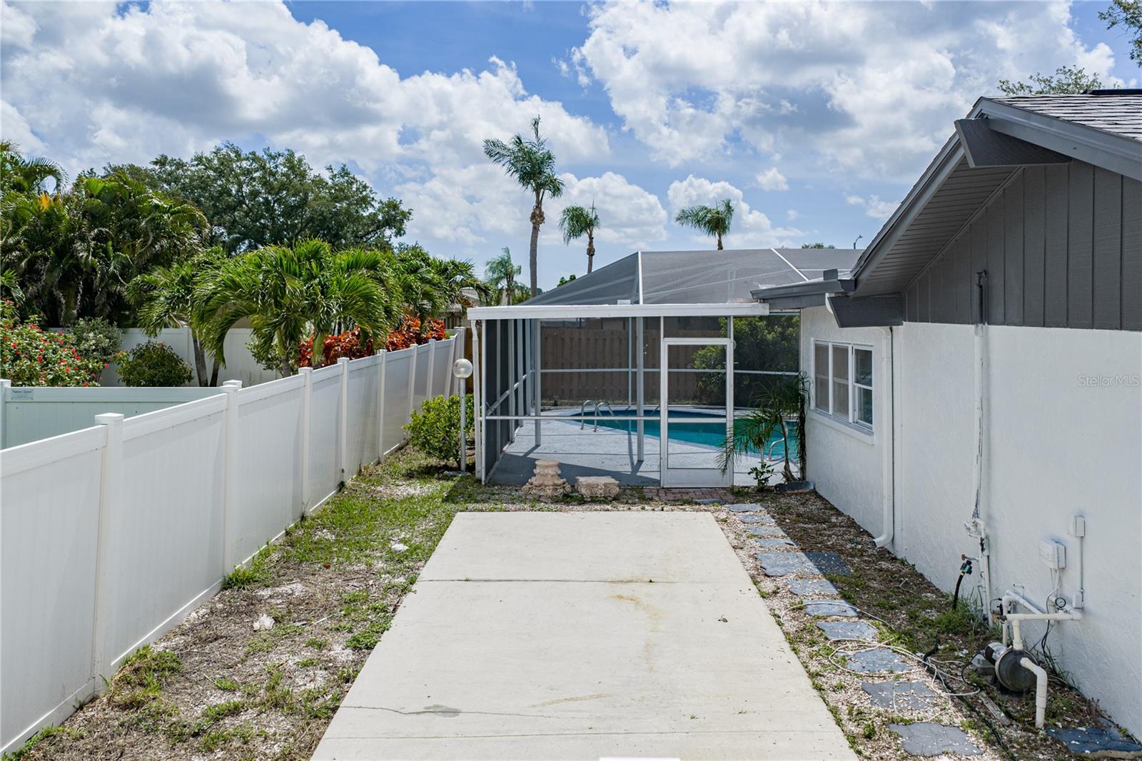 SEMINOLE GROVE ESTATES WEST ADD - Residential