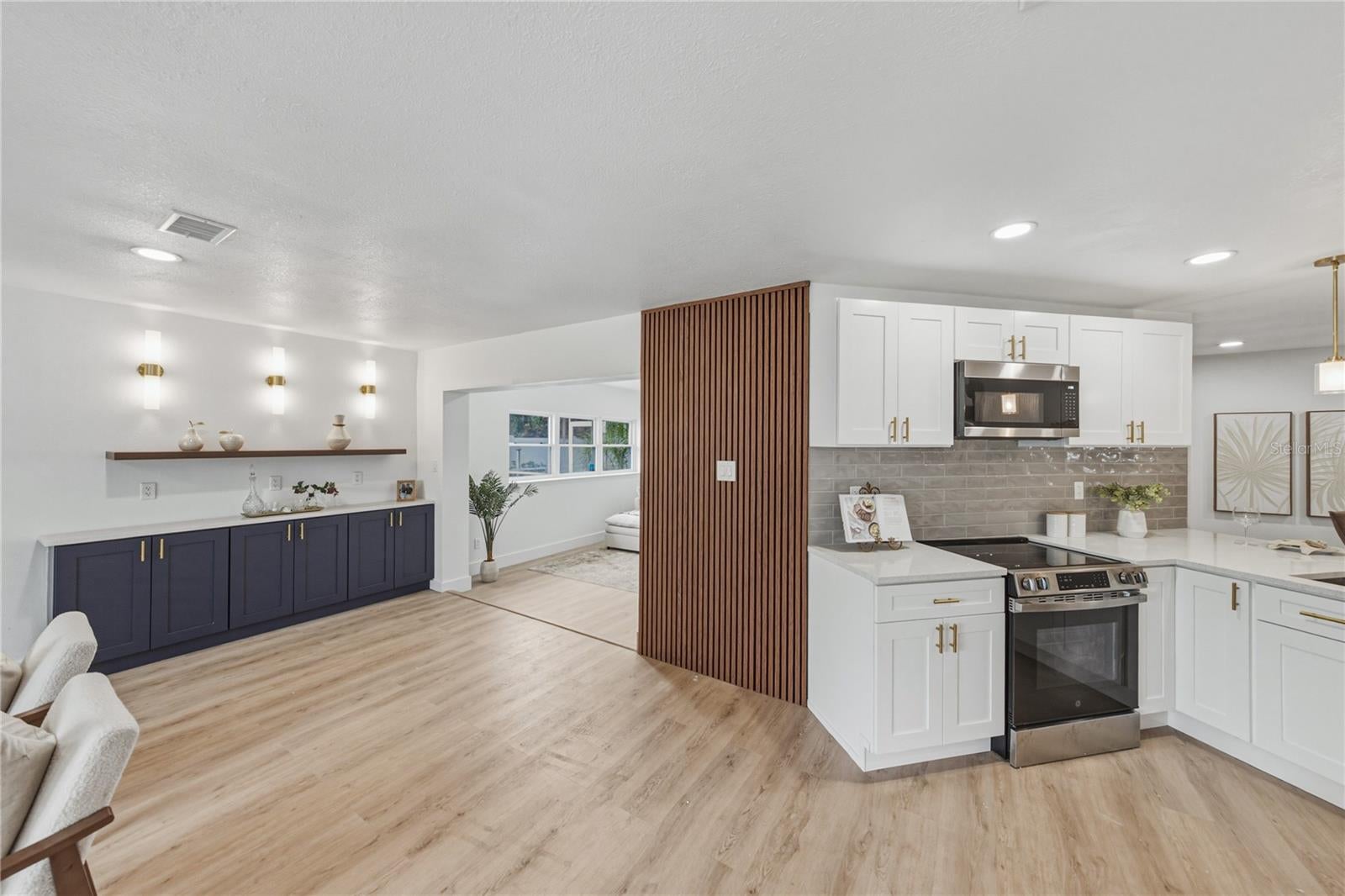 9305 120TH LANE