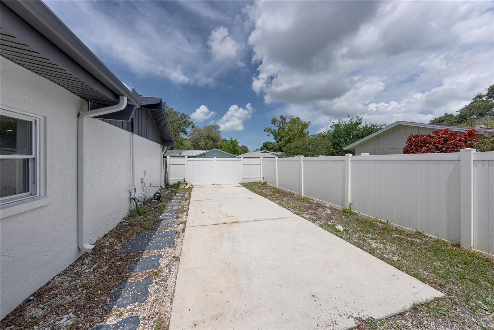 SEMINOLE GROVE ESTATES WEST ADD - Residential