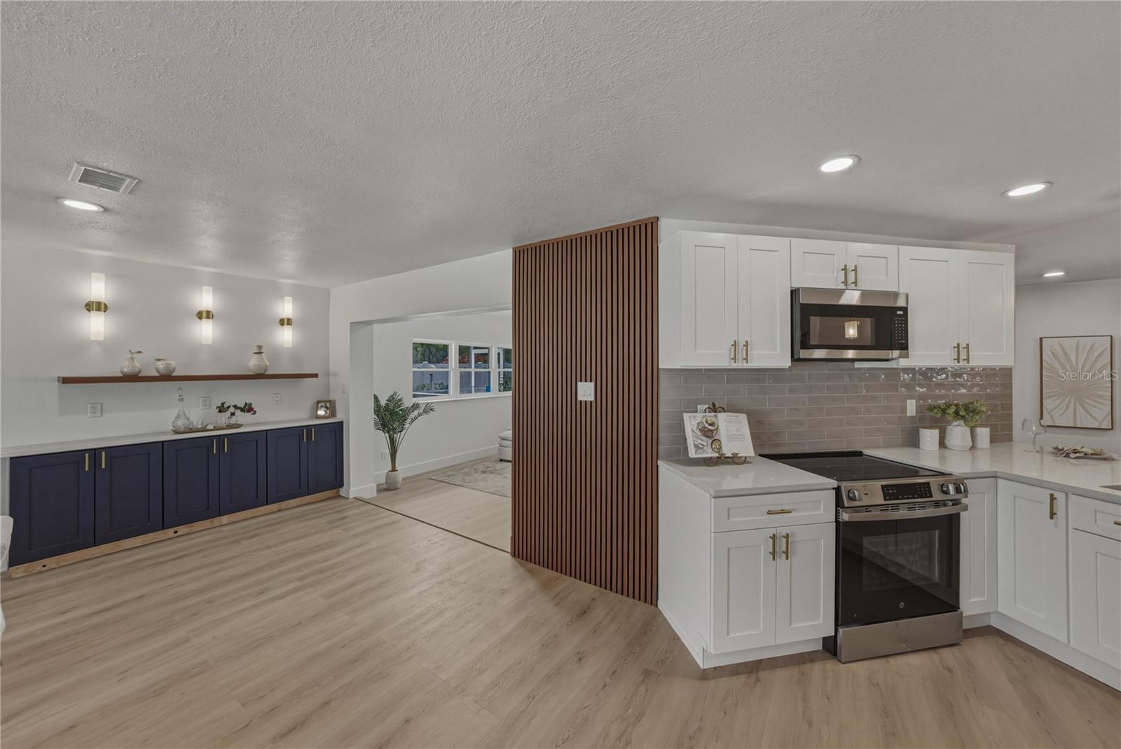 SEMINOLE GROVE ESTATES WEST ADD - Residential