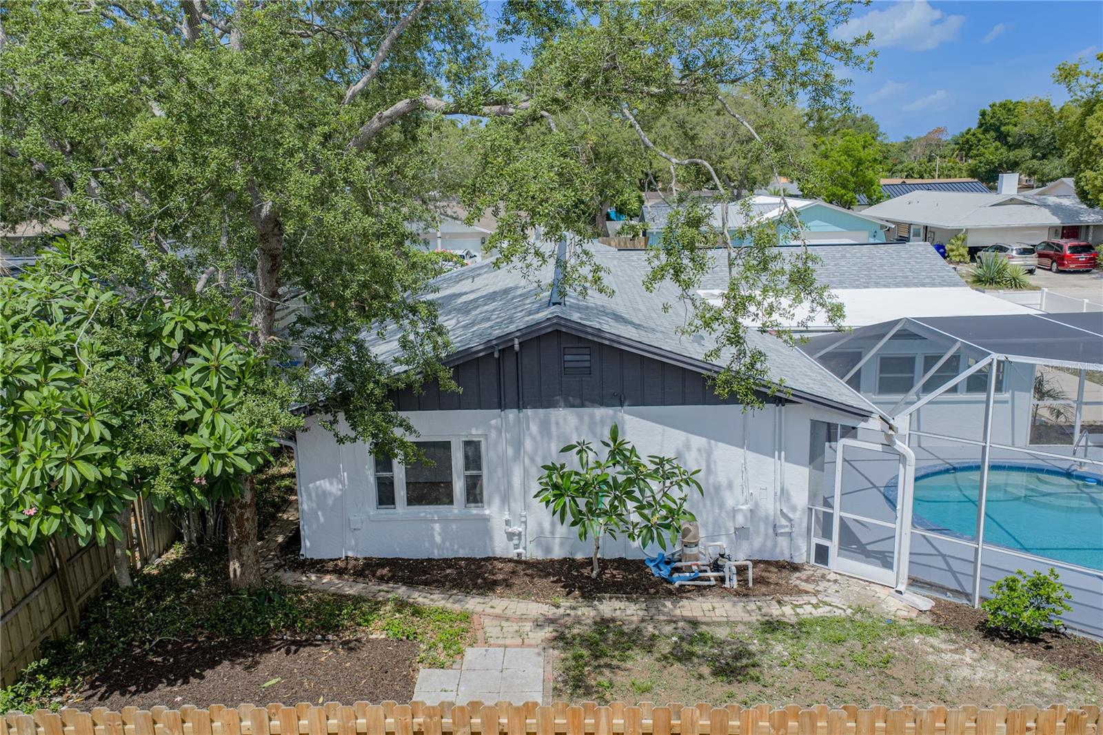 SEMINOLE GROVE ESTATES WEST ADD - Residential