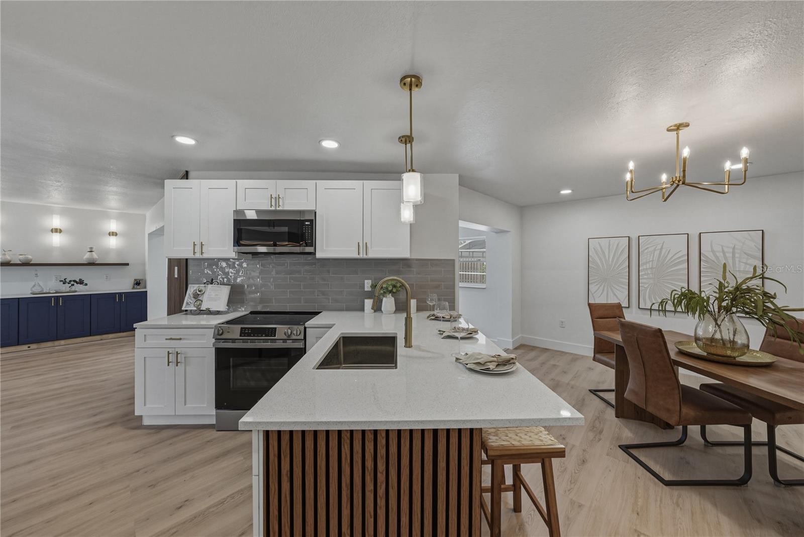 SEMINOLE GROVE ESTATES WEST ADD - Residential