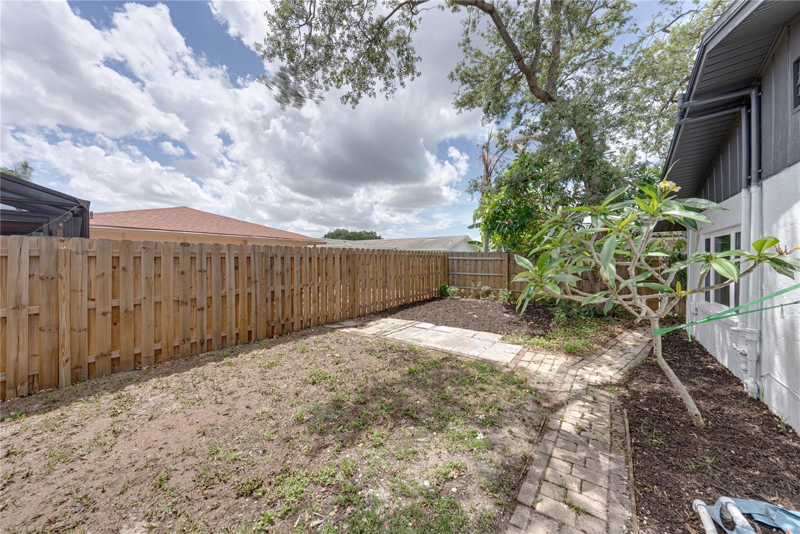 SEMINOLE GROVE ESTATES WEST ADD - Residential