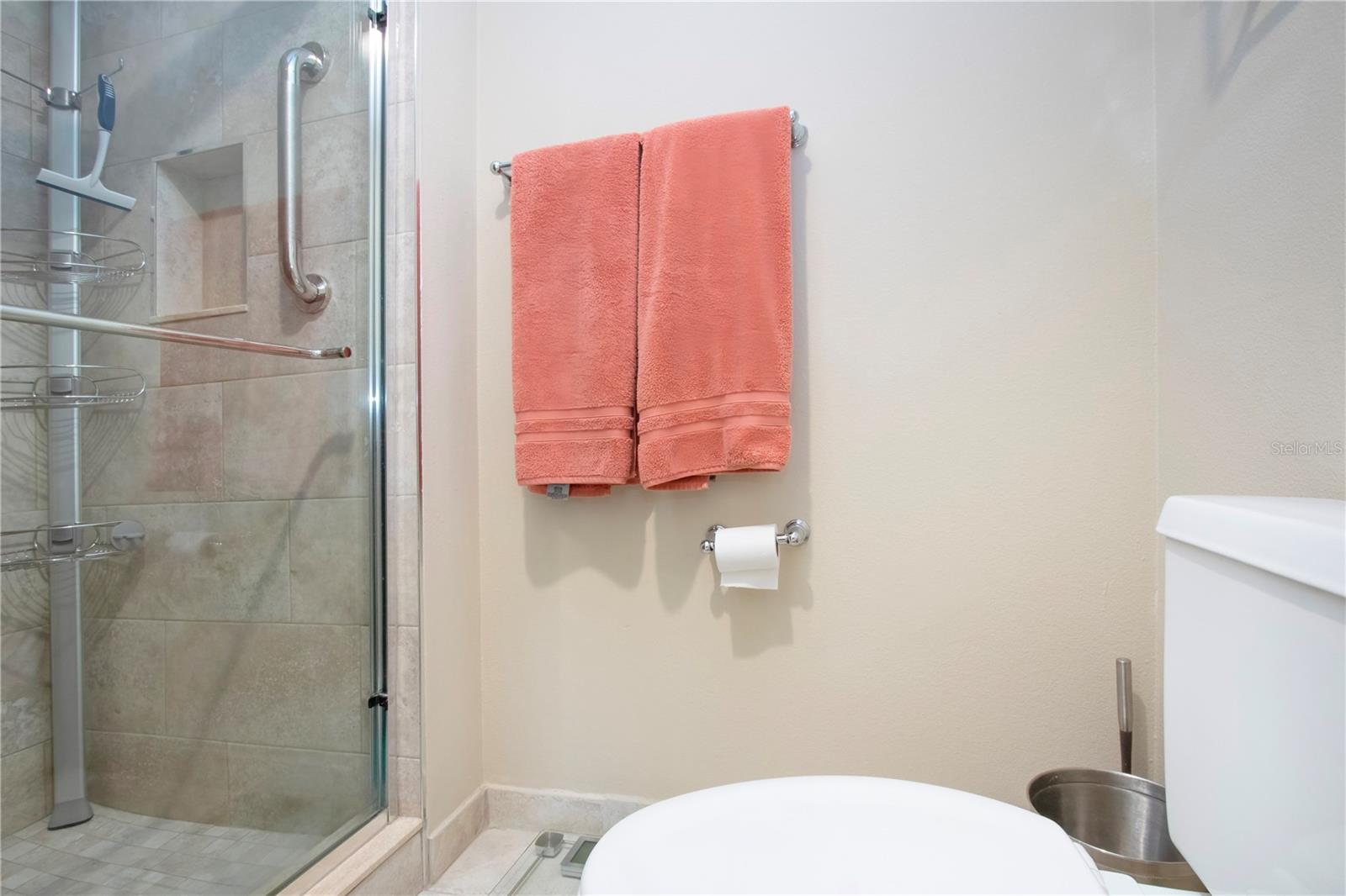 LIDO BEACH CLUB - Residential