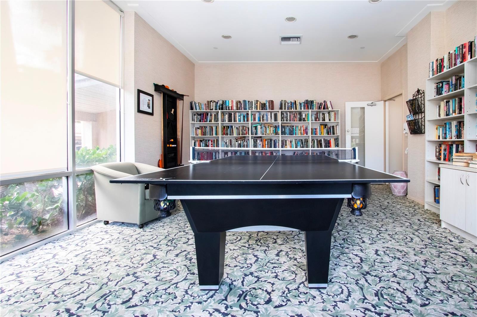 LIDO BEACH CLUB - Residential