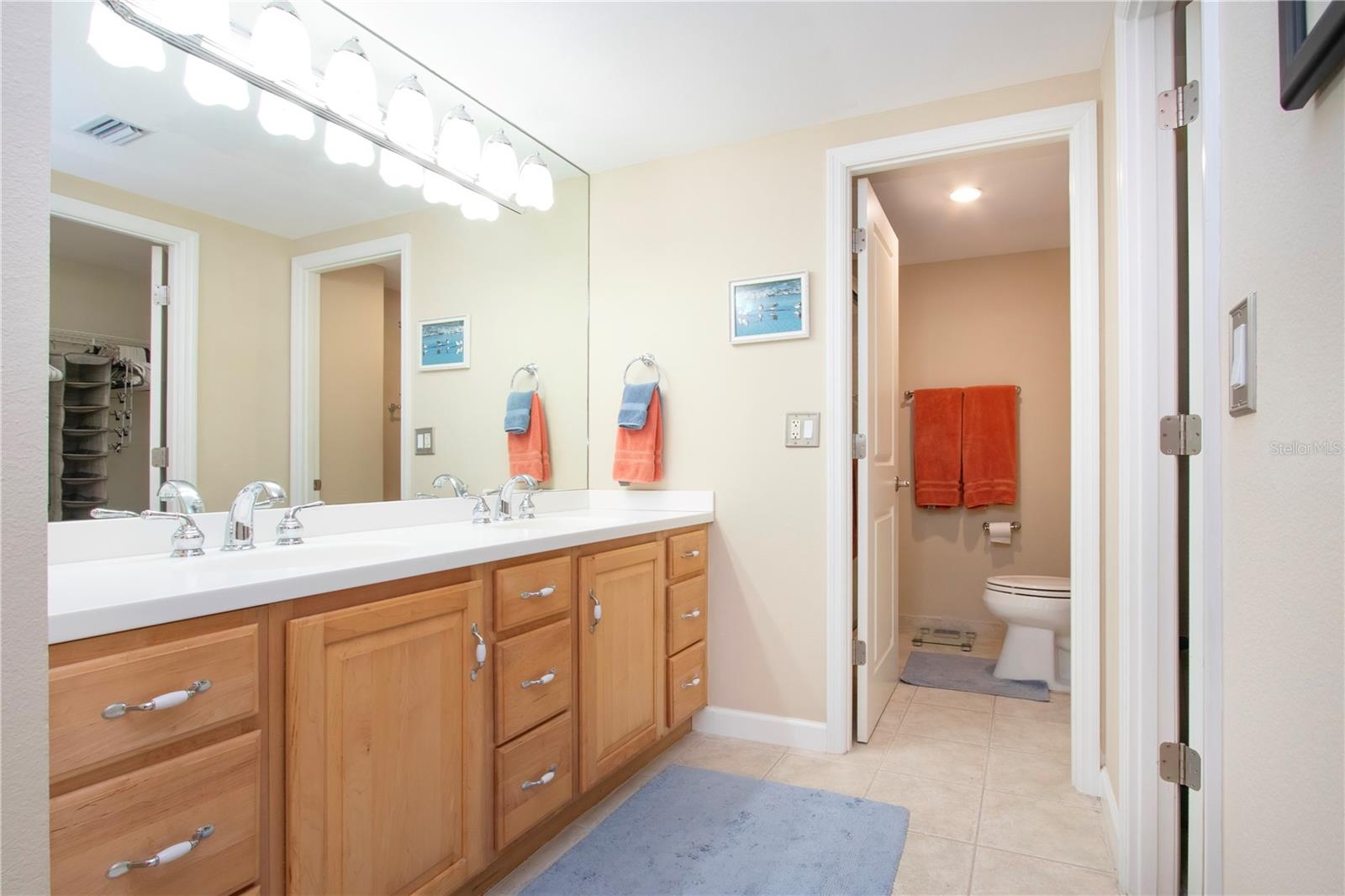 LIDO BEACH CLUB - Residential