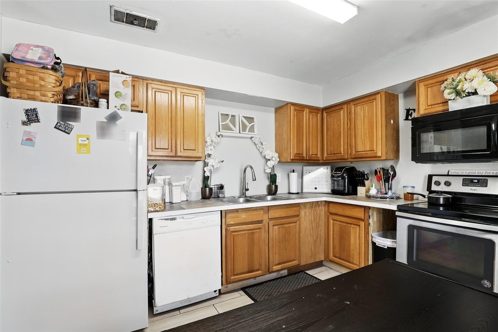 SEMORAN CLUB - Residential Income