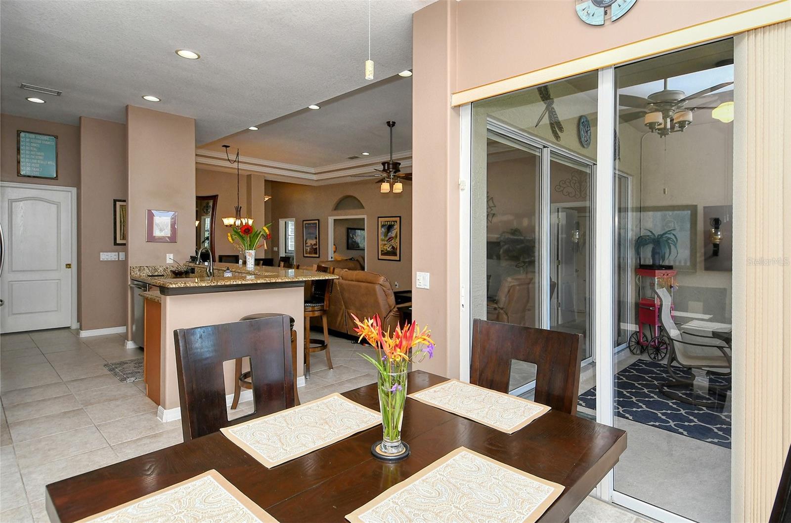 HERITAGE OAKS GOLF & COUNTRY CLUB - Residential