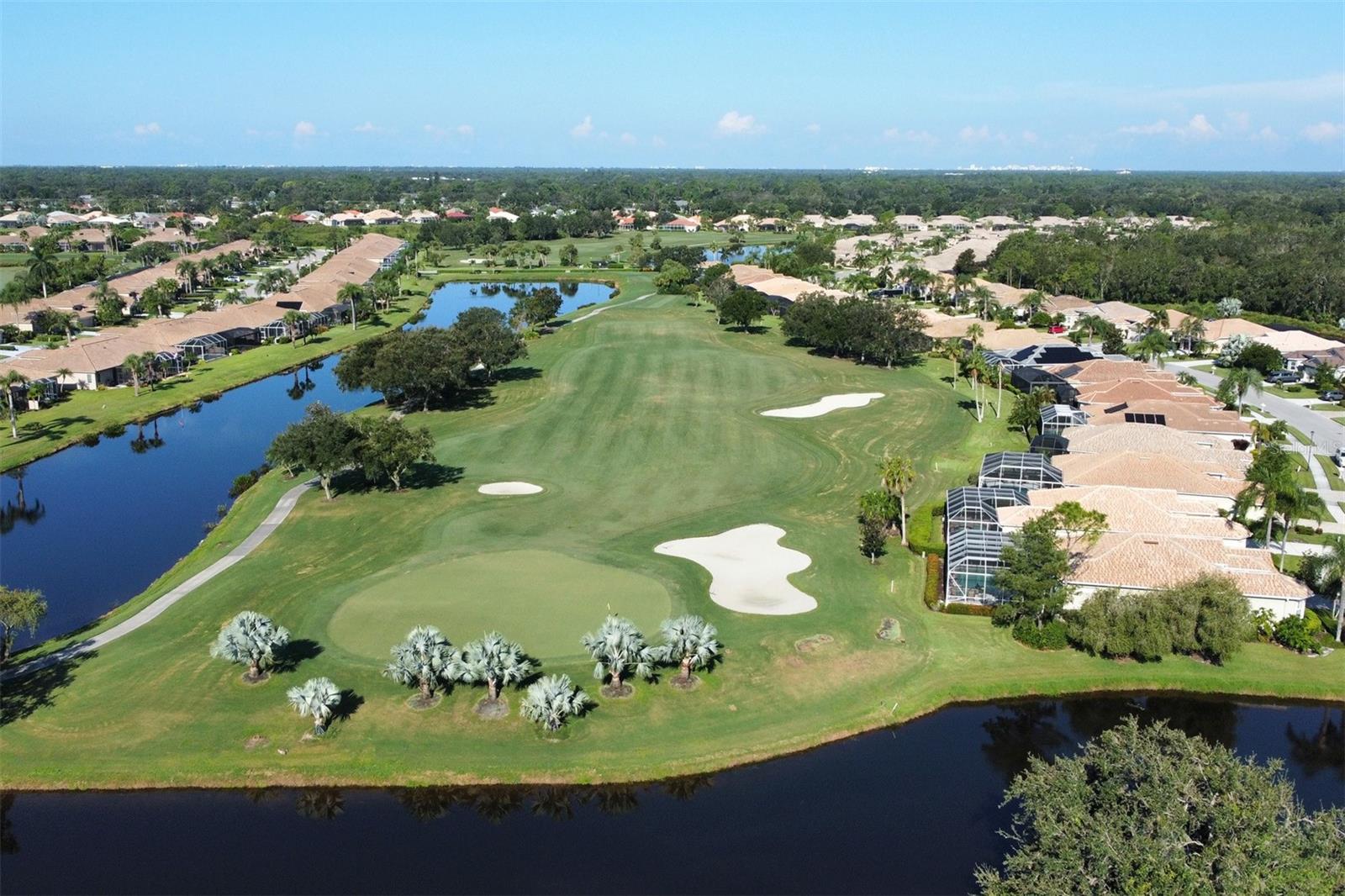 HERITAGE OAKS GOLF & COUNTRY CLUB - Residential