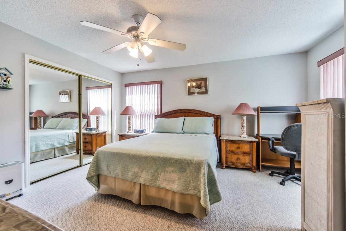 Sun Beach Club Condo Ph 01-03 - Residential