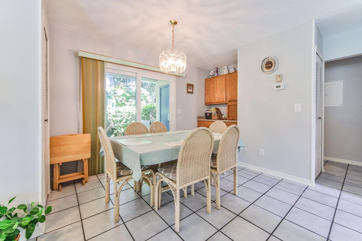 Sun Beach Club Condo Ph 01-03 - Residential