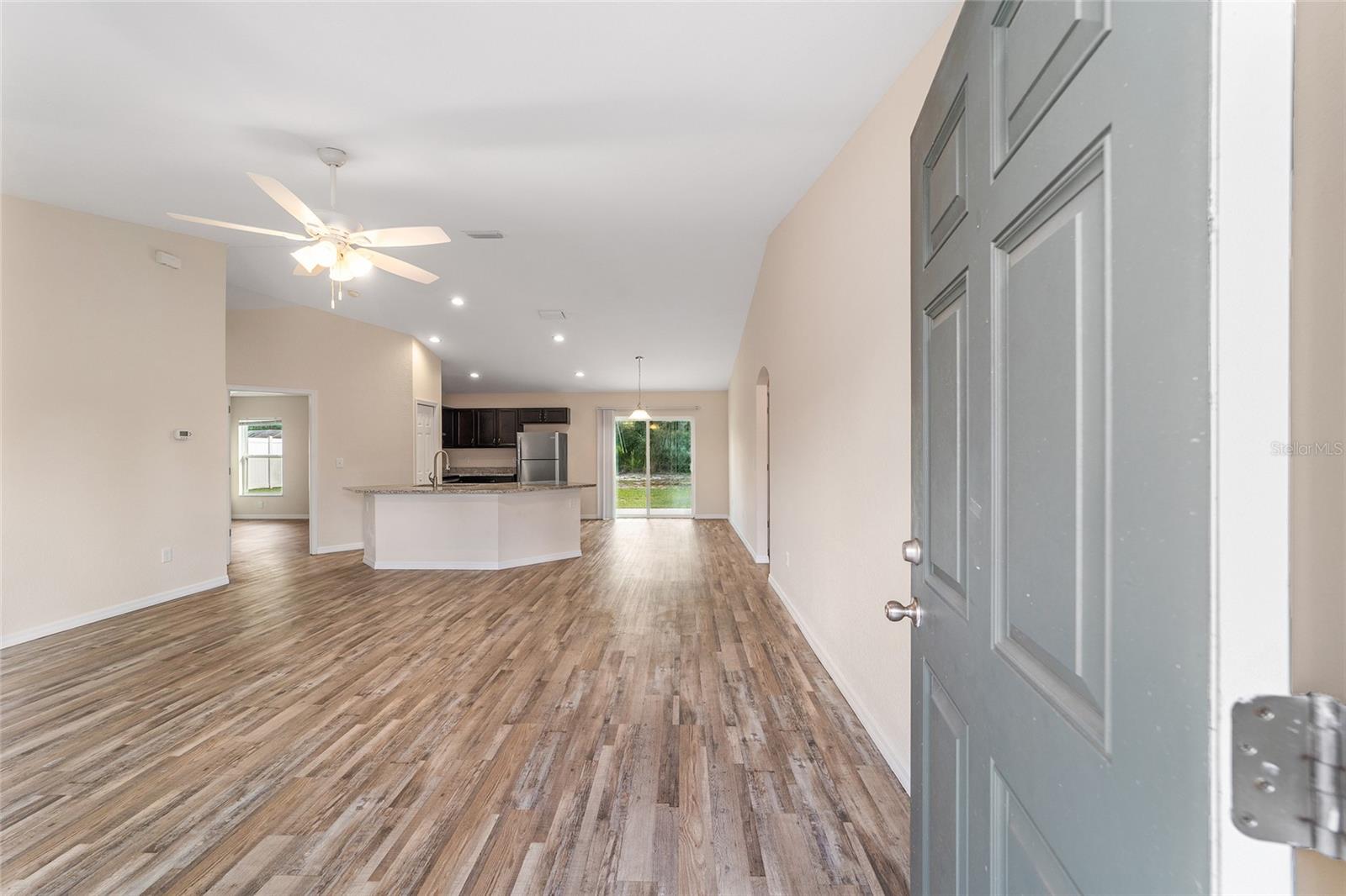 MARION OAKS - Residential