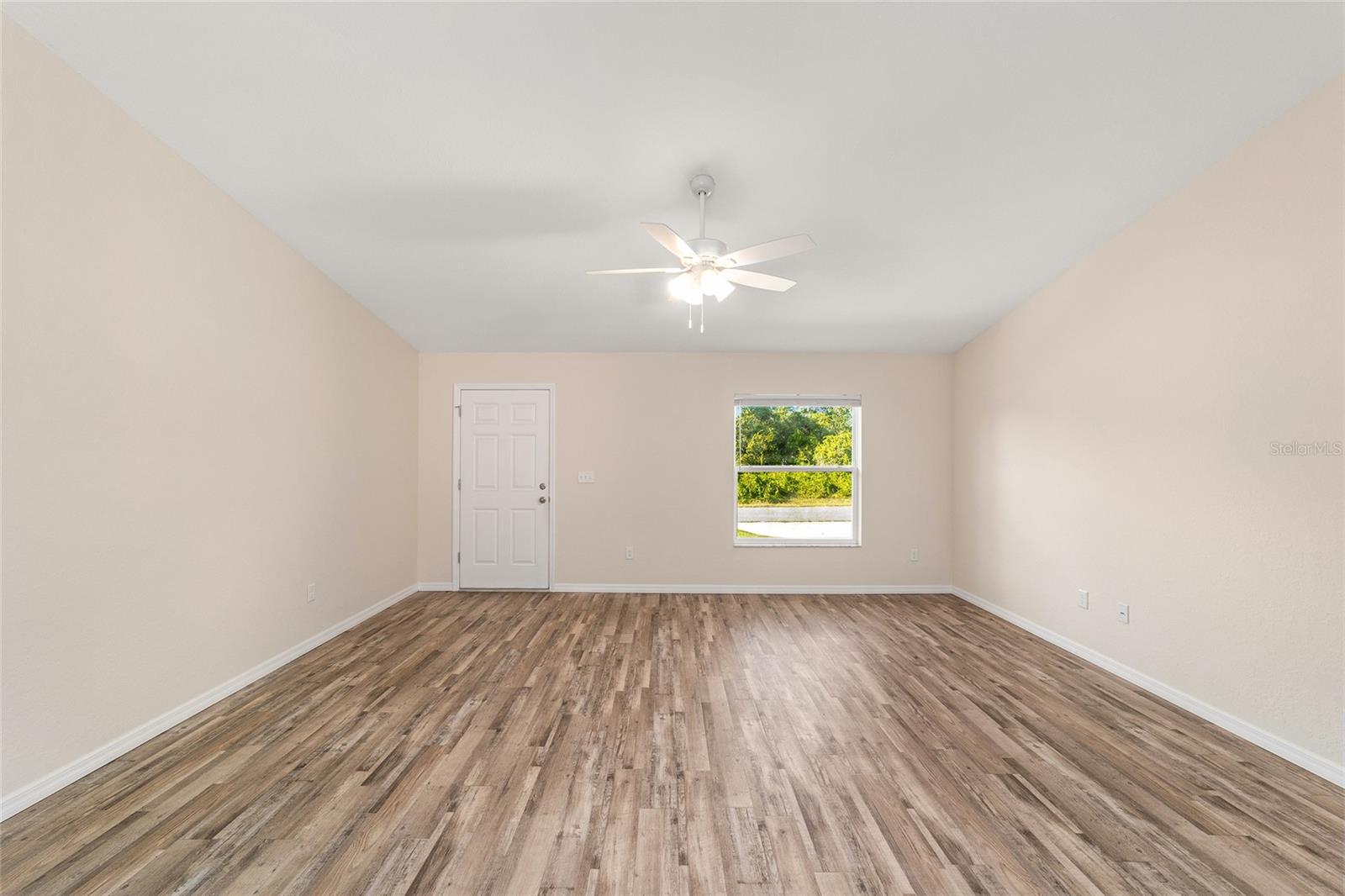 MARION OAKS - Residential