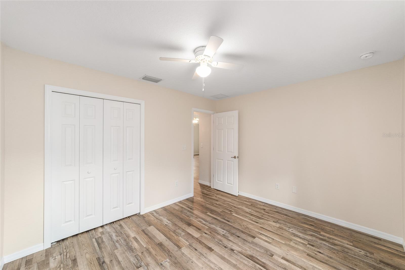 MARION OAKS - Residential
