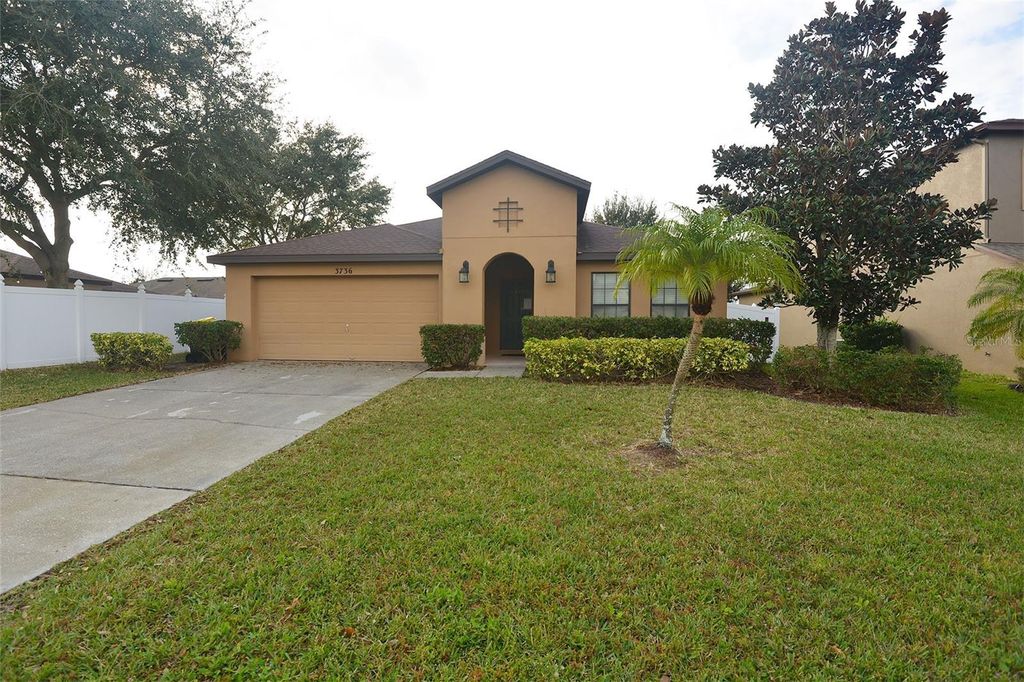 Photo of 3736 Briar Run Drive, Clermont, FL 34711 (MLS # O6396732)