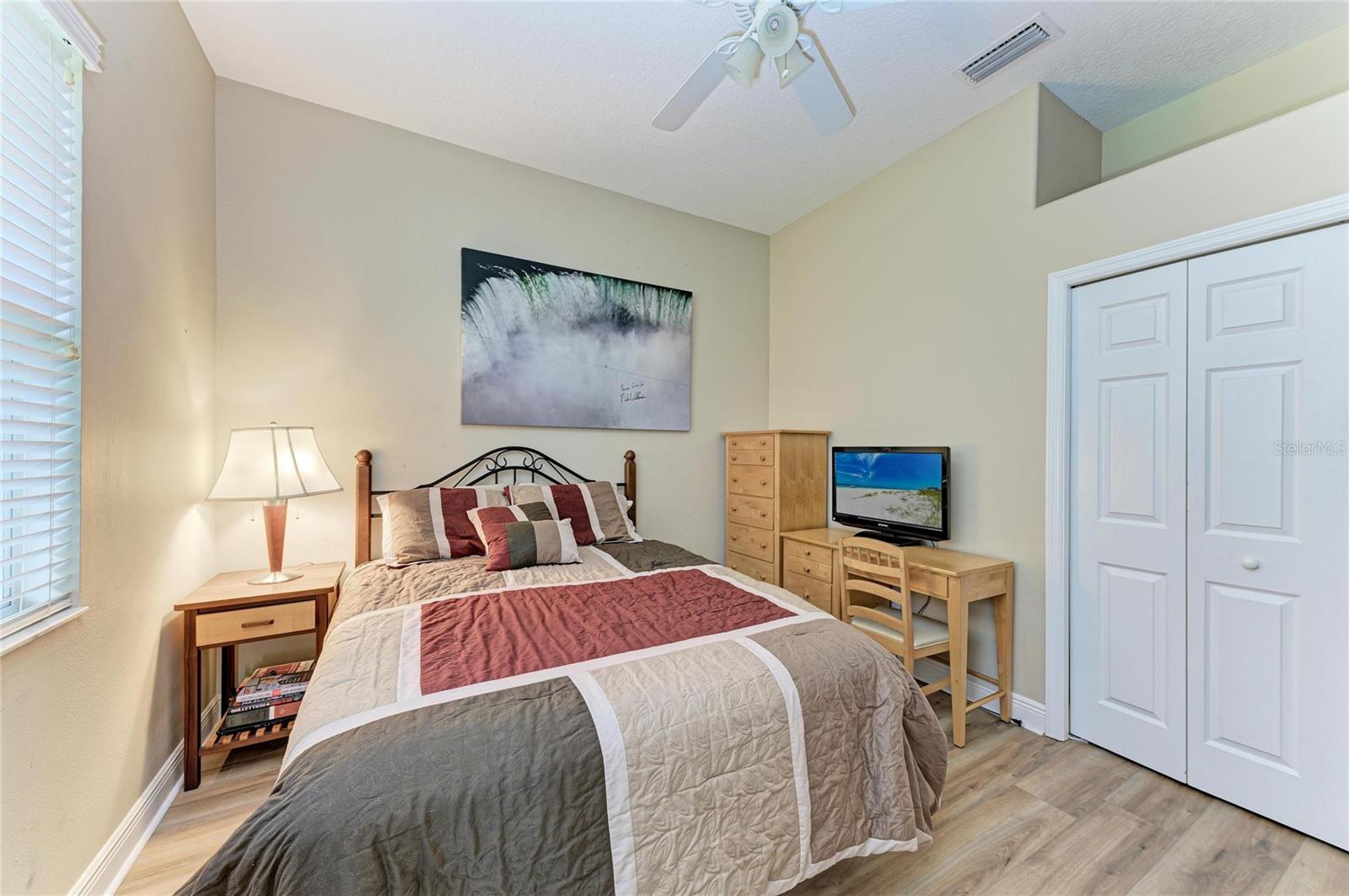 MILL CREEK VII - Residential