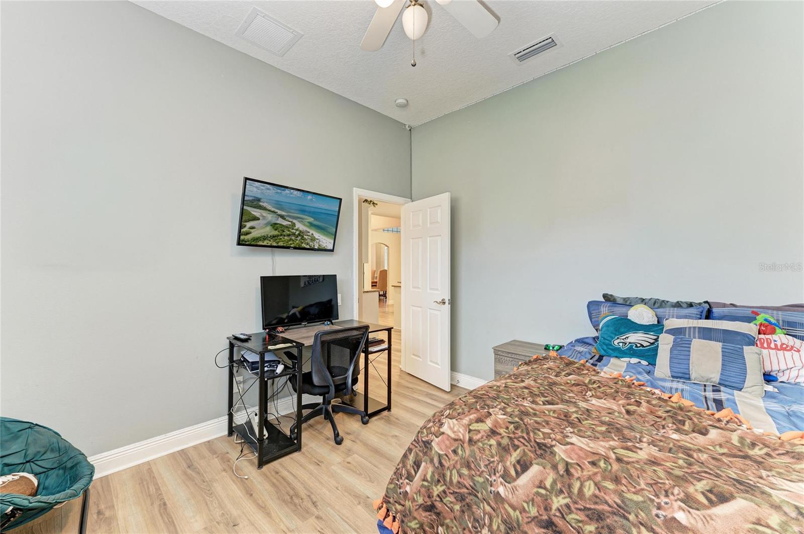 MILL CREEK VII - Residential