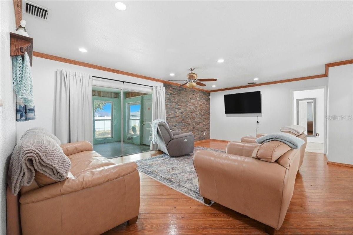BURCO PLACE 04 REP - Residential