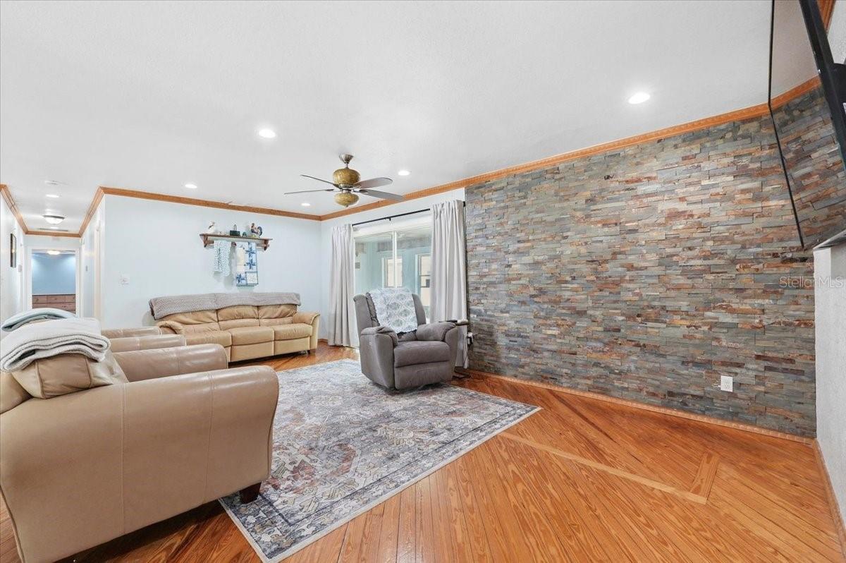 BURCO PLACE 04 REP - Residential