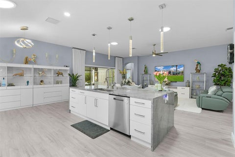 Tiny photo for 1951 Gatehouse Terrace, The Villages, FL 32163 (MLS # G5115439)