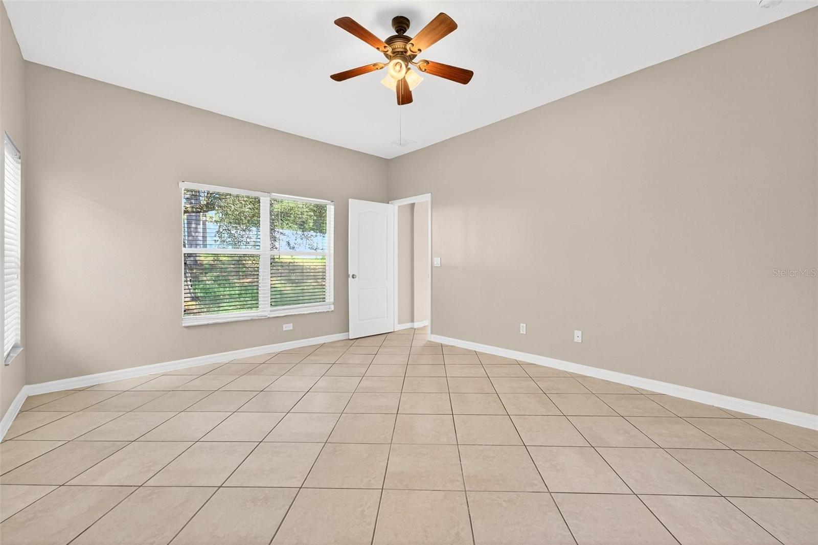 TAVARES PINES AT LAKE SAUNDERS PH 02 - Residential