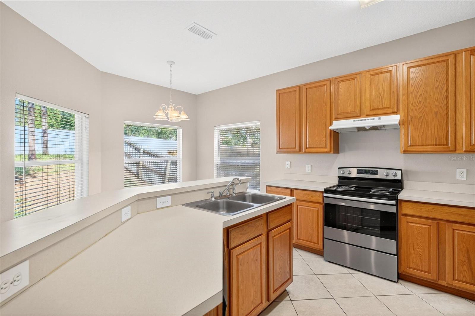 TAVARES PINES AT LAKE SAUNDERS PH 02 - Residential