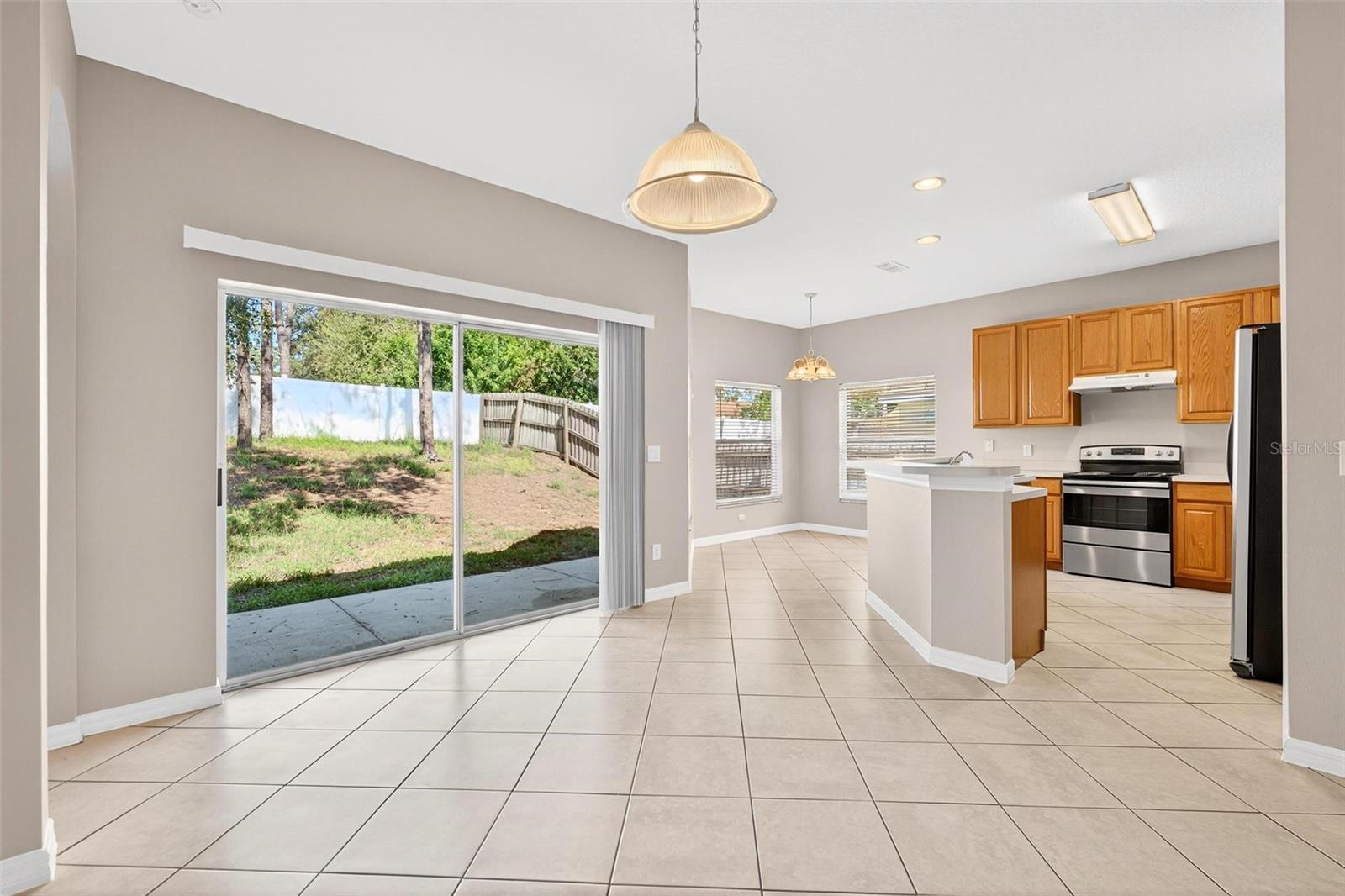 TAVARES PINES AT LAKE SAUNDERS PH 02 - Residential