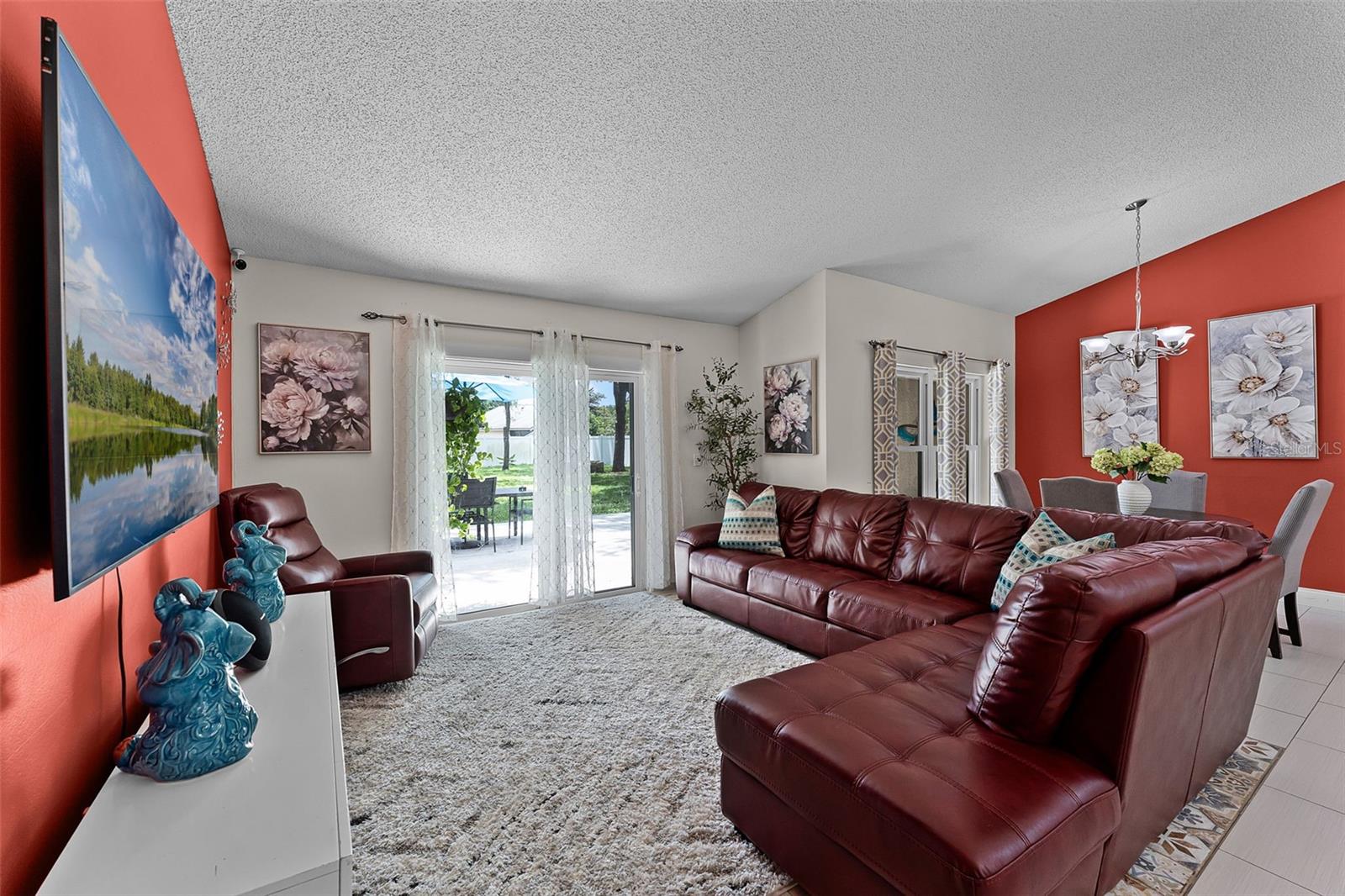 904 WESSON DRIVE