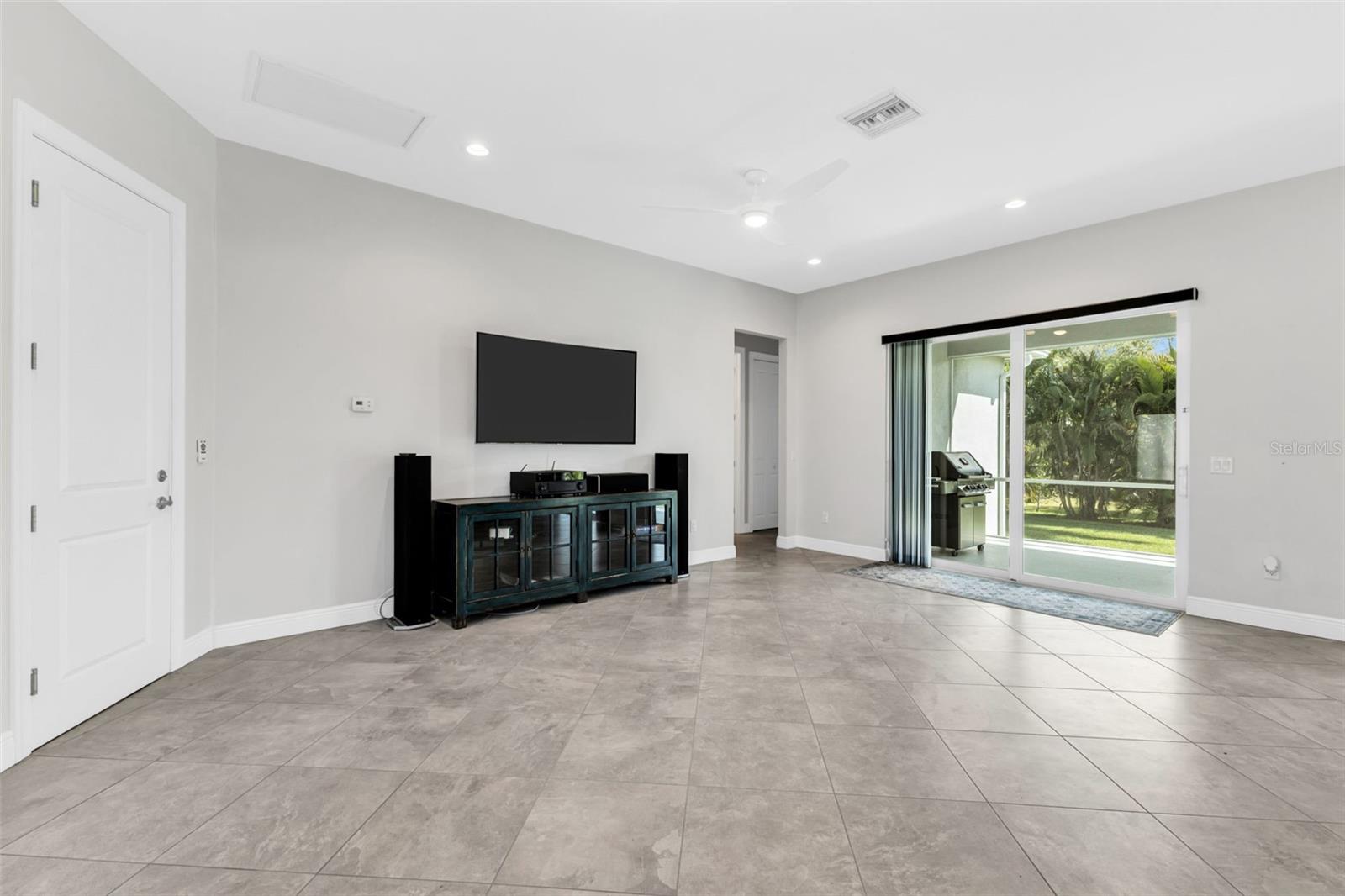 TIERRA CORONADO - Residential