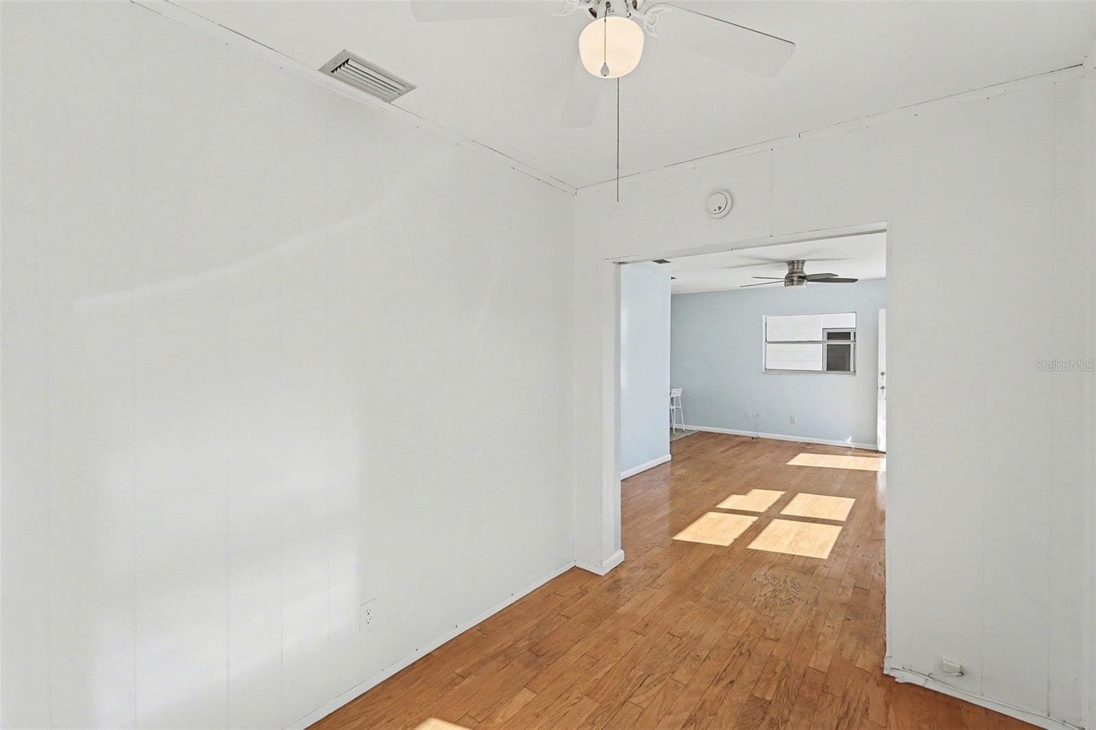 SEMINOLE HILL VILLAS - Residential