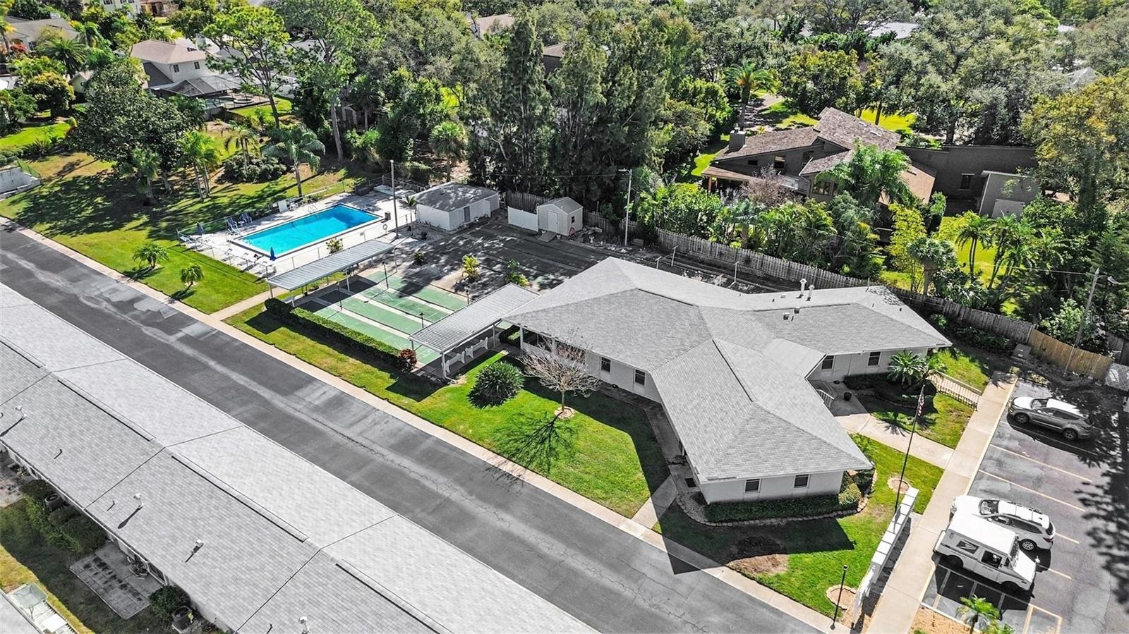 SEMINOLE HILL VILLAS - Residential