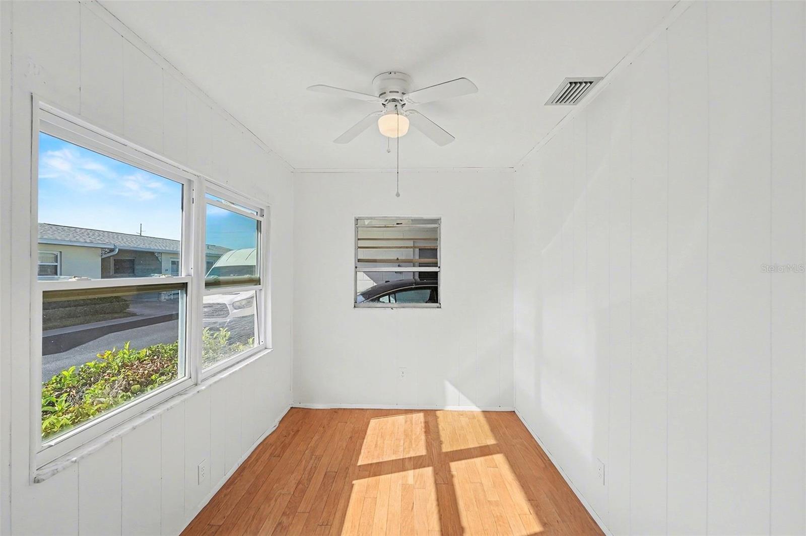 SEMINOLE HILL VILLAS - Residential