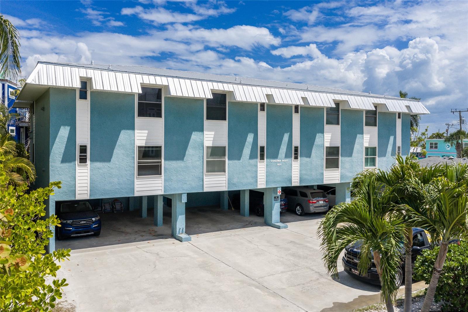 205 HIGHLAND AVENUE 2