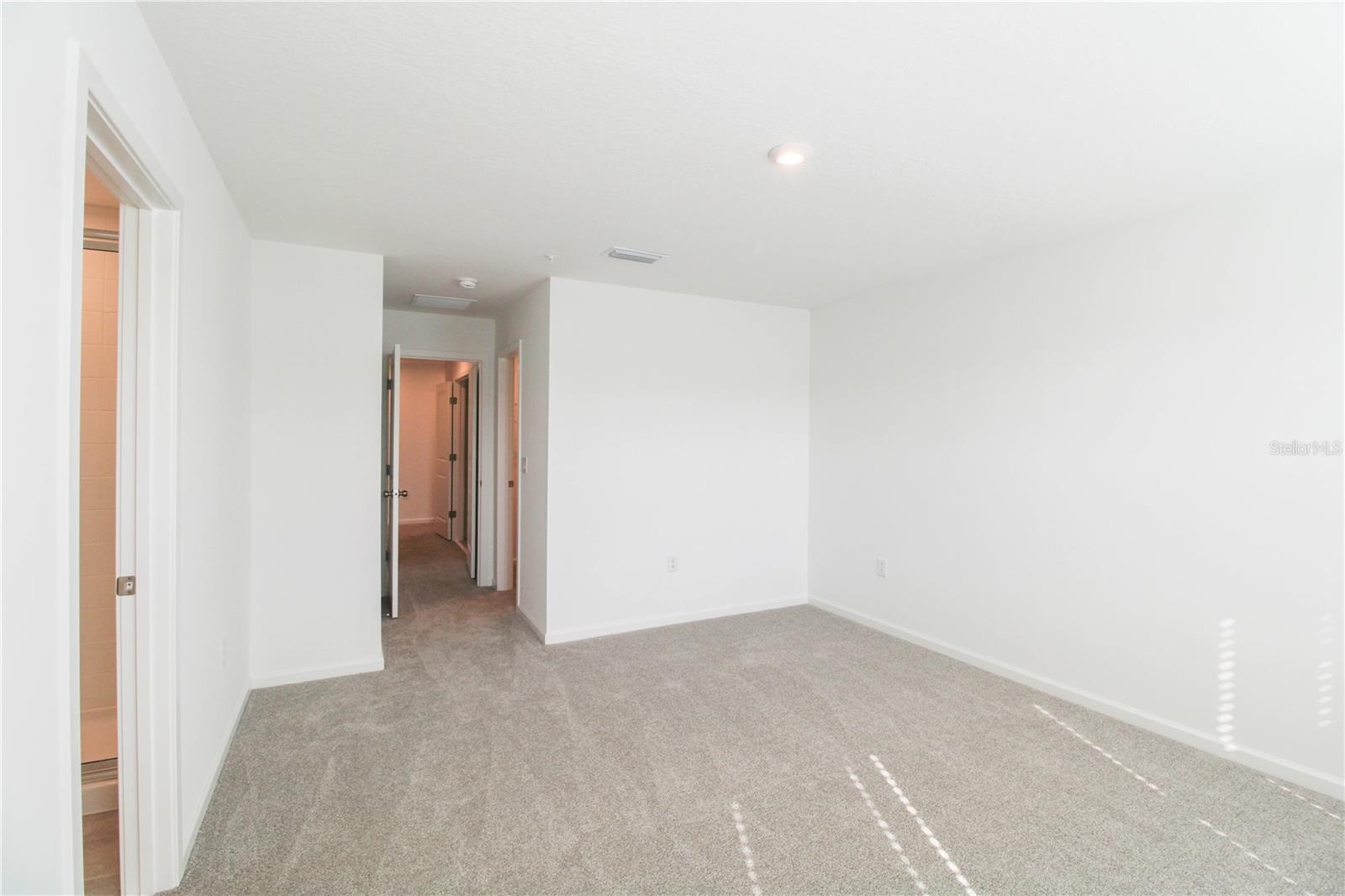 GARDENIA RESERVE - Residential Lease