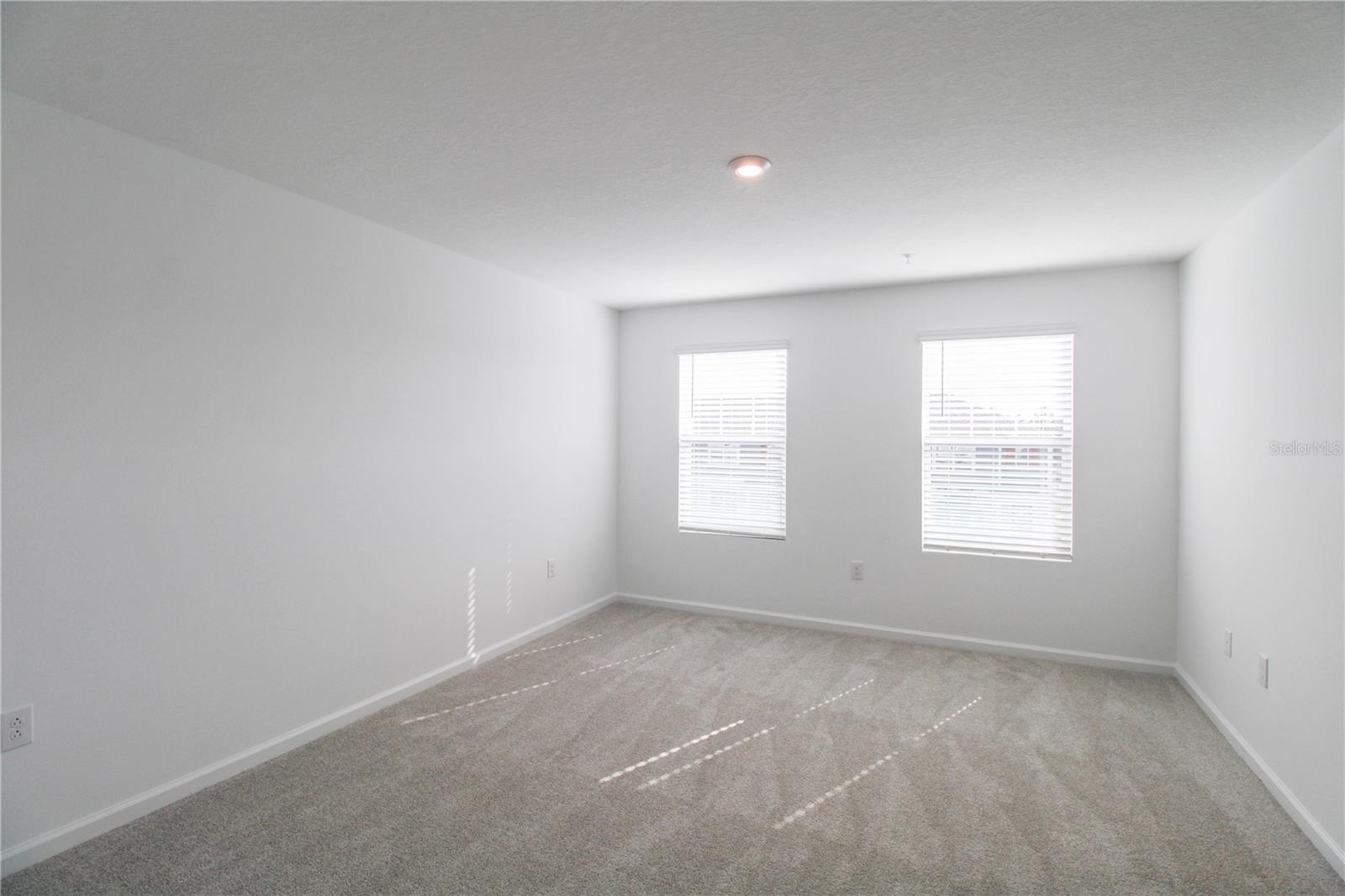 GARDENIA RESERVE - Residential Lease