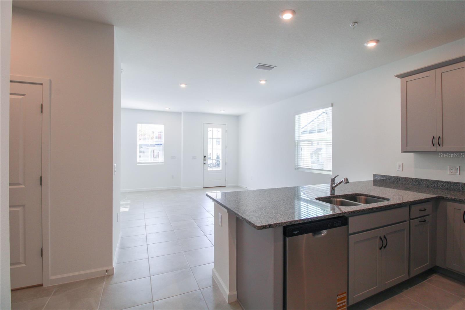 GARDENIA RESERVE - Residential Lease