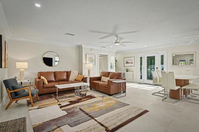 2553 E PAULSTAN COURT