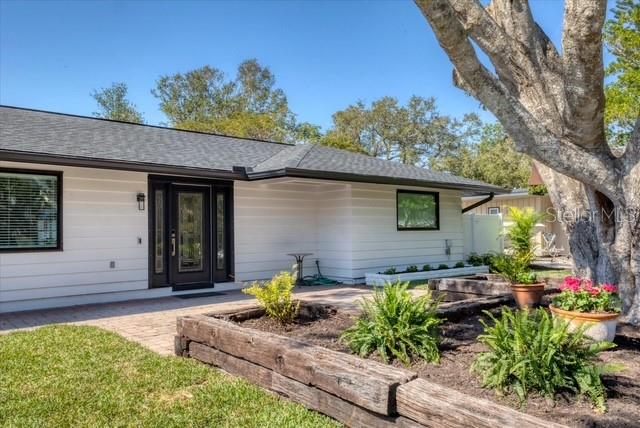 Photo of 2553 E Paulstan Court, Sarasota, FL 34237 (MLS # TB8551254)