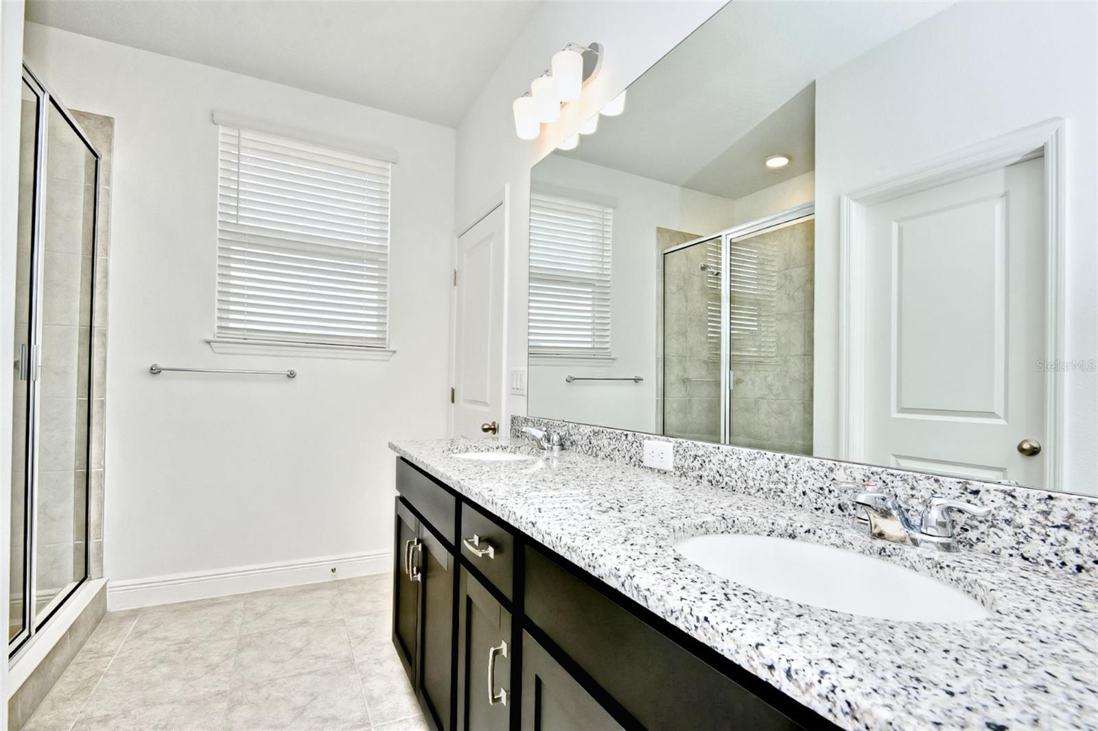 WESLYN PARK PH 1 - Residential Lease