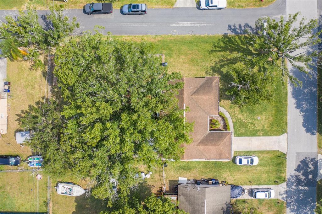 Photo of 600 Wisconsin Avenue, Saint Cloud, FL 34769 (MLS # S5139758)