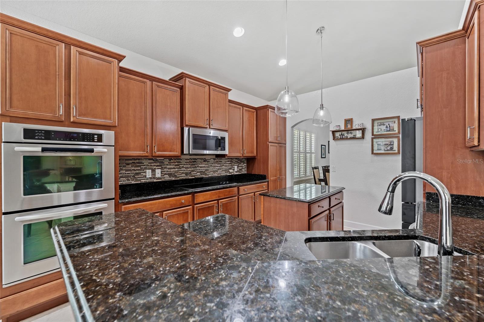 MEADOW RIDGE - Residential