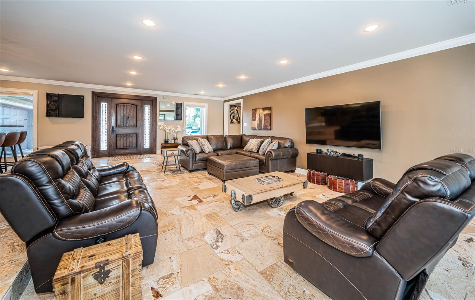 PATRICIAN POINT - Residential